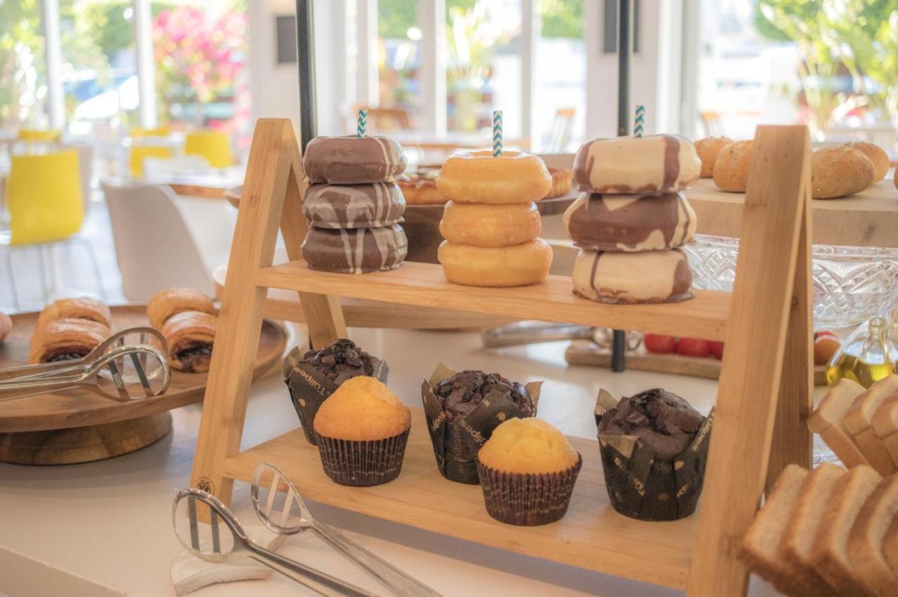 Aparthotel Boutique Poniente Playa Sant Antoni de Portmany Zewnętrze zdjęcie